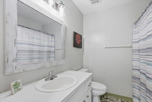 4960 Foxwood Drive, North Charleston, SC 29418