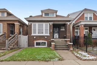 3315 W 60th Place, Chicago, IL 60629