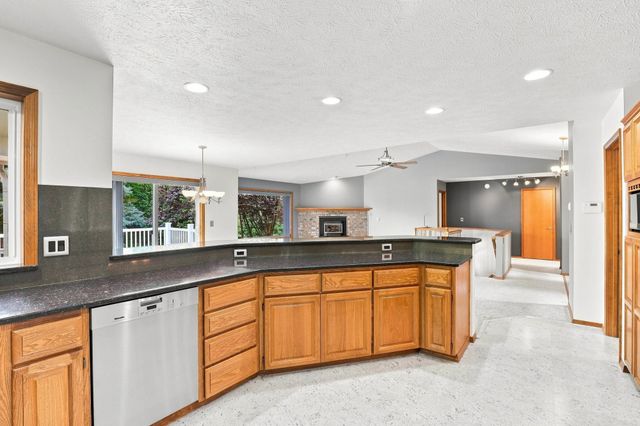 1727 S Stanley Ln, Spokane Valley, WA 99212