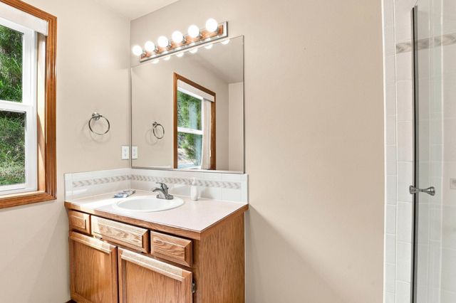 1727 S Stanley Ln, Spokane Valley, WA 99212