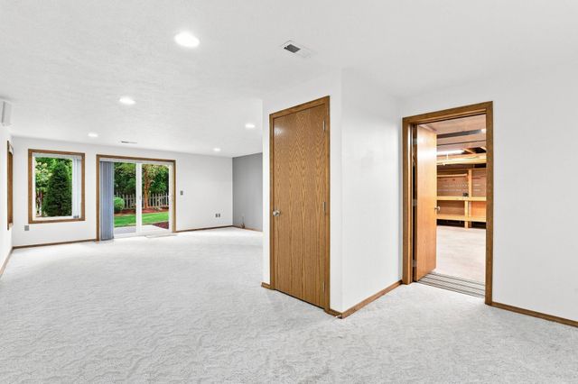 1727 S Stanley Ln, Spokane Valley, WA 99212