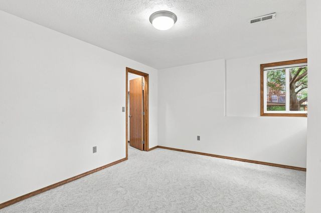 1727 S Stanley Ln, Spokane Valley, WA 99212