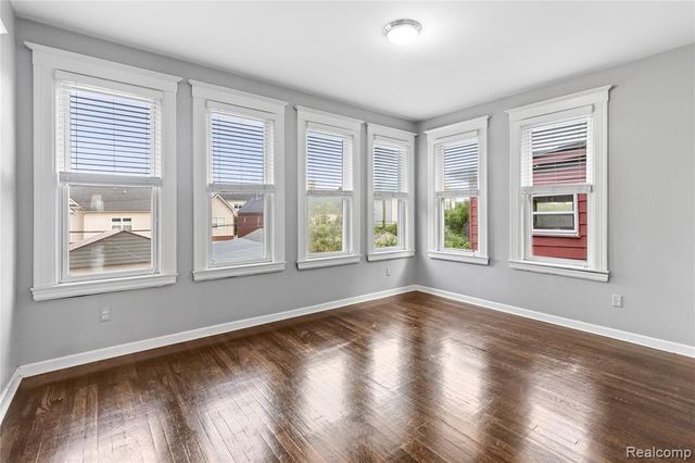 310 Hendrie Street Apt 2, Detroit, MI 48202