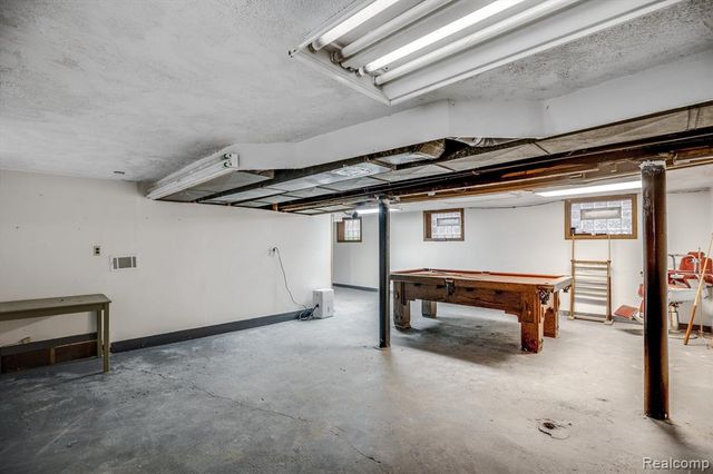 310 Hendrie Street Apt 2, Detroit, MI 48202