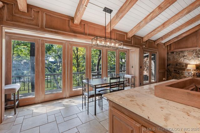 57450 E Highway 125 Road 535, Monkey Island, OK 74331