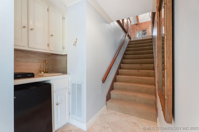 57450 E Highway 125 Road 535, Monkey Island, OK 74331