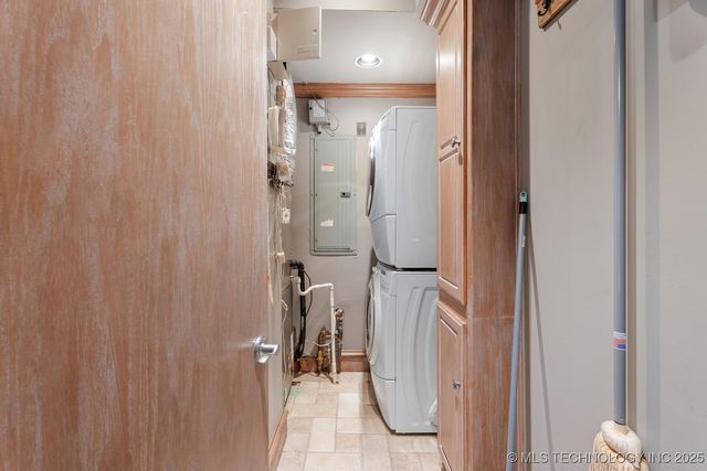 57450 E Highway 125 Road 535, Monkey Island, OK 74331