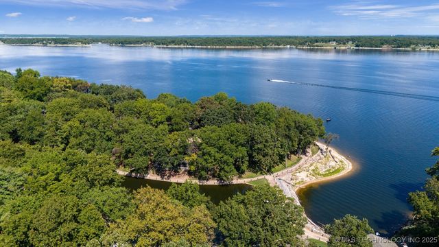 57450 E Highway 125 Road 535, Monkey Island, OK 74331