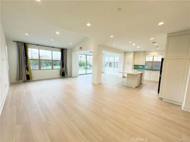148 Sabbia, Irvine, CA 92602
