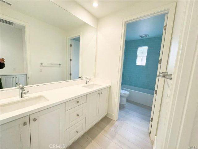 148 Sabbia, Irvine, CA 92602