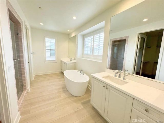 148 Sabbia, Irvine, CA 92602