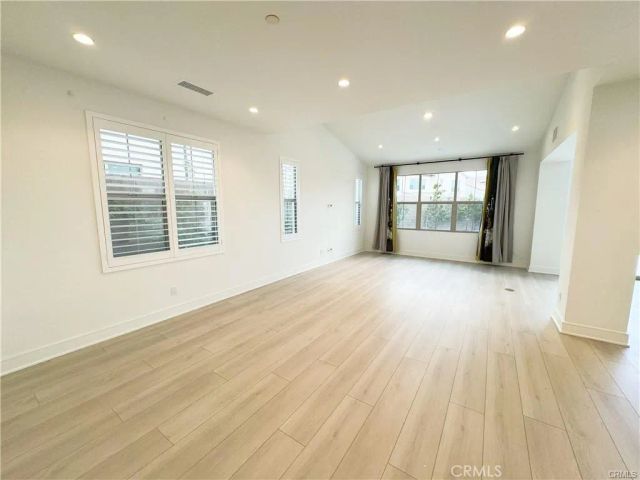 148 Sabbia, Irvine, CA 92602