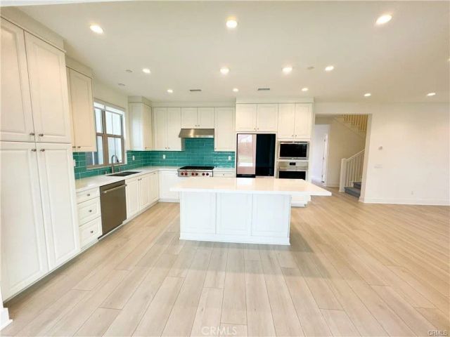 148 Sabbia, Irvine, CA 92602