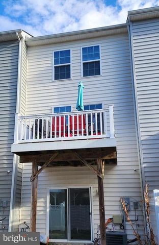 320 ROLLING VALLEY DR, Fredericksburg, VA 22405