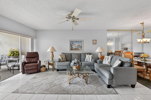 400 N Federal Highway 107, Deerfield Beach, FL 33441