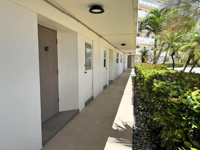 400 N Federal Highway 107, Deerfield Beach, FL 33441