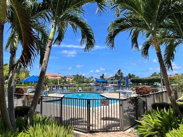 400 N Federal Highway 107, Deerfield Beach, FL 33441
