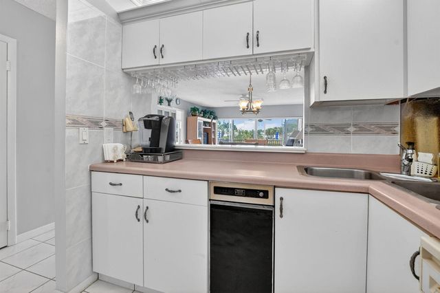 400 N Federal Highway 107, Deerfield Beach, FL 33441