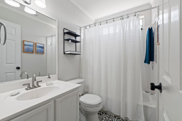 3600 Malone DR, Austin, TX 78749