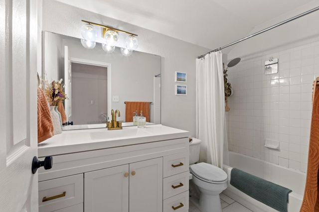 3600 Malone DR, Austin, TX 78749