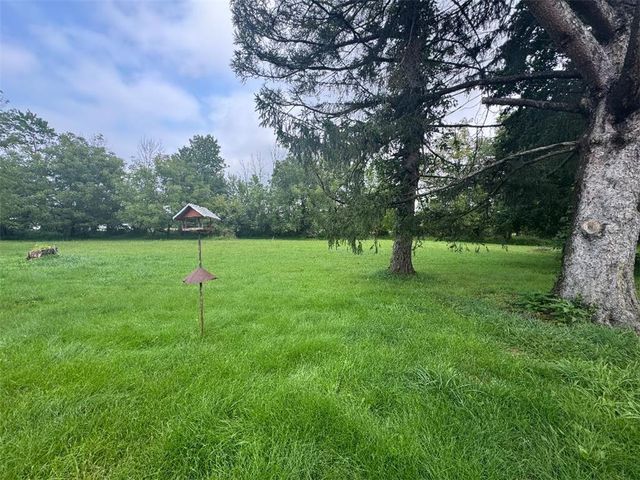 148 West Douglasville Road, Bushkill Twp, PA 18064