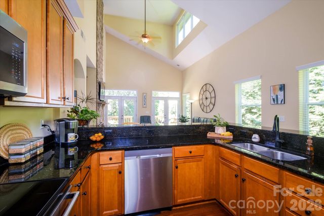 4004 La Crema Drive, Charlotte, NC 28214
