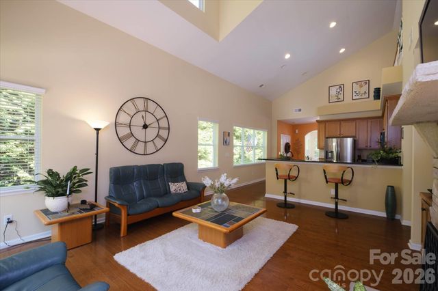 4004 La Crema Drive, Charlotte, NC 28214