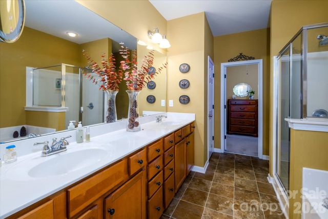 4004 La Crema Drive, Charlotte, NC 28214