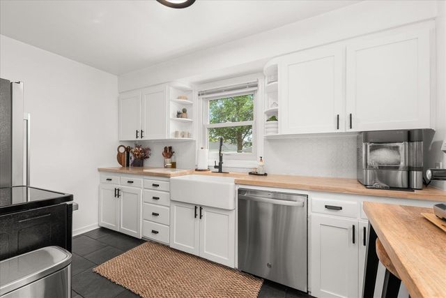 524 E Garland Ave, Spokane, WA 99207