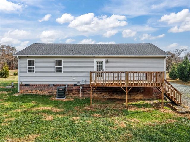 346 Walnut Creek Lane, Asheboro, NC 27205