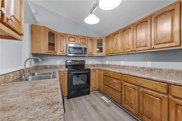 346 Walnut Creek Lane, Asheboro, NC 27205