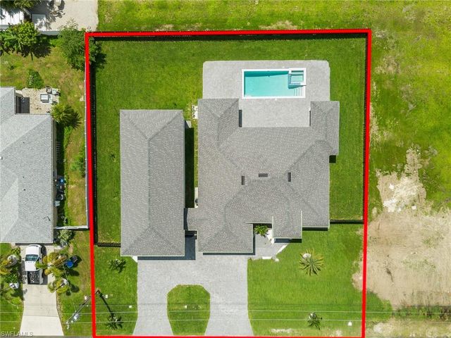 1018 NE Juanita PL, Cape Coral, FL 33909