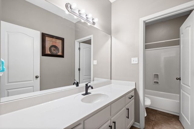 10505 PISGAH FOREST LN, Cordova, TN 38016