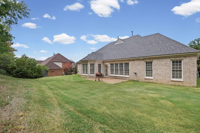 10505 PISGAH FOREST LN, Cordova, TN 38016