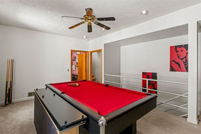 130 Lincoln Ave, Swissvale, PA 15218