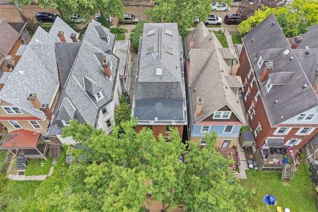 130 Lincoln Ave, Swissvale, PA 15218
