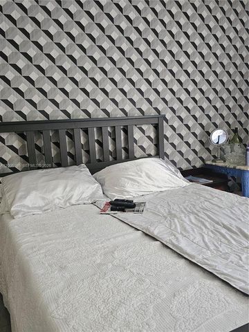 20500 W Country Club Dr 609, Aventura, FL 33180