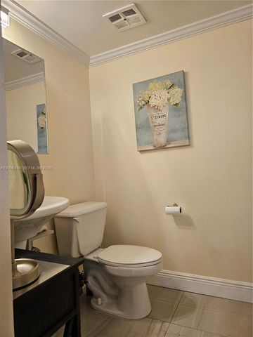 20500 W Country Club Dr 609, Aventura, FL 33180