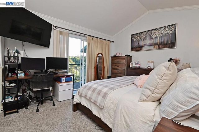 25105 Vista Greens Ct, Hayward, CA 94541