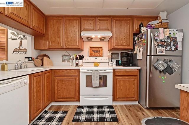 25105 Vista Greens Ct, Hayward, CA 94541