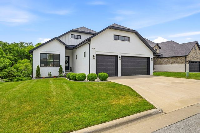 3818 E Cypress Point Street, Springfield, MO 65802