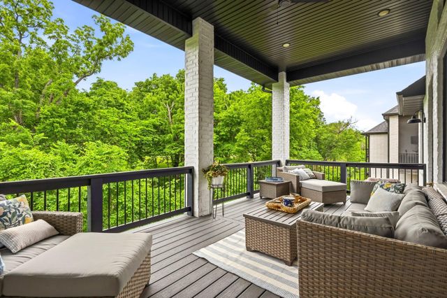 3818 E Cypress Point Street, Springfield, MO 65802