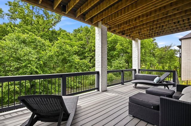 3818 E Cypress Point Street, Springfield, MO 65802