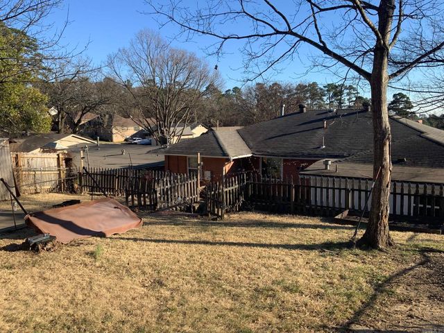 6708 Evergreen Dr, Little Rock, AR 72207