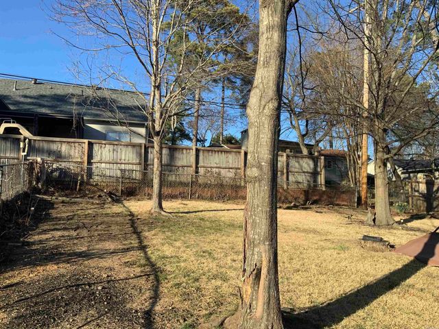 6708 Evergreen Dr, Little Rock, AR 72207