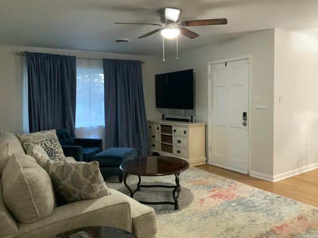 6708 Evergreen Dr, Little Rock, AR 72207