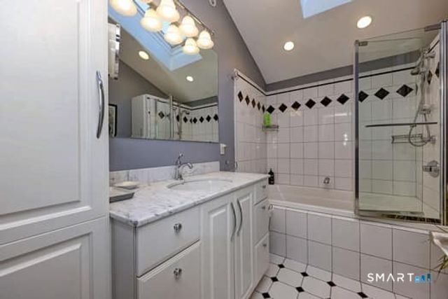 12 Coyle Drive, West Haven, CT 06516