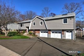 12 Coyle Drive, West Haven, CT 06516