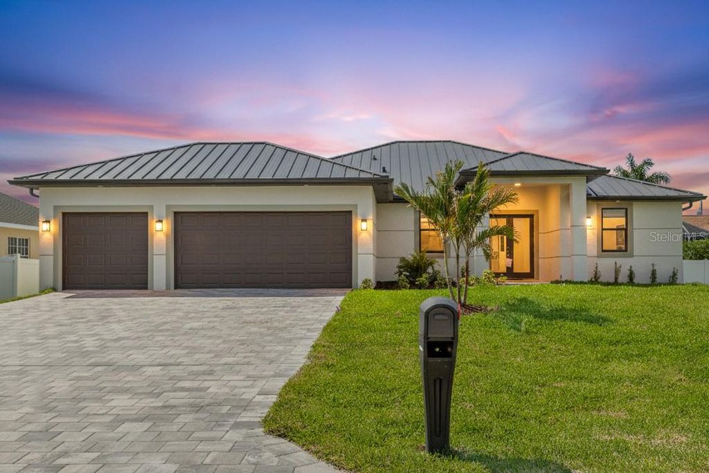 Image 2 of property listing at 1508 NW 31ST AVENUE, Cape Coral, FL 33993