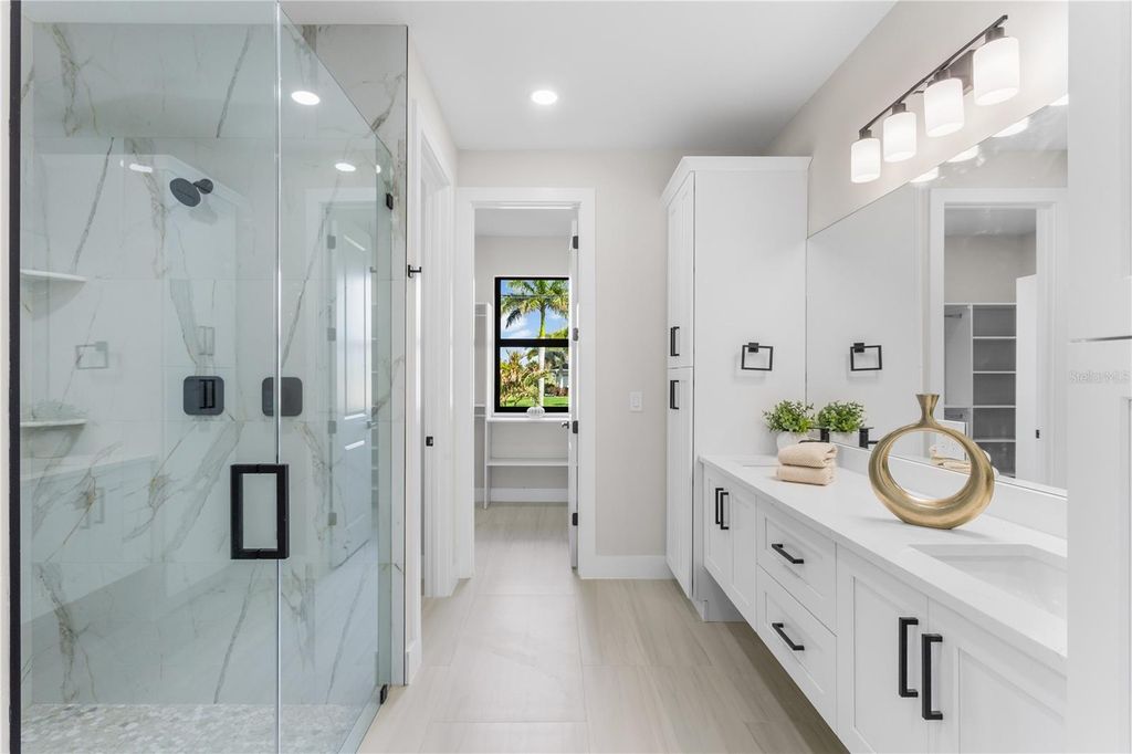 Image 29 of property listing at 1508 NW 31ST AVENUE, Cape Coral, FL 33993